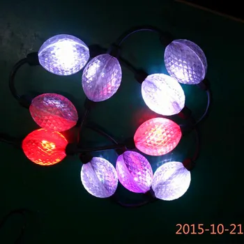 WS2811 адресуемый 3D полноцветный прозрачный шар диаметром 35 мм; DC12V; 1,44 Вт; двухсторонний, 3шт по 5050 светодиодов с каждой стороны; 40шт / строка; IP54