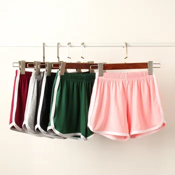 Спортивные шорты, женская летняя повседневная верхняя одежда, трехточечные брюки, корейская версия, модные пляжные брюки для йоги ярких цветов, горячие брюки