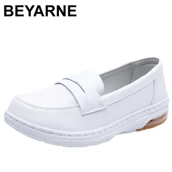 Женская обувь 2023 Удобная обувь для мамы белая обувь на плоской танкетке удобная подошва мягкая противоскользящая подушка