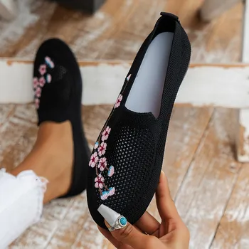 2023 Высококачественная обувь для женщин, женские туфли на плоской подошве с круглым носком, обувь из дышащей сетки, женская обувь с вышивкой, повседневная обувь на плоской подошве