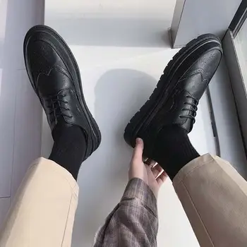 Весенне-летняя Кожаная обувь Мужская 2023 года, Новая Повседневная обувь, увеличивающая внутренний рост, мужская Дышащая деловая форма с толстой подошвой